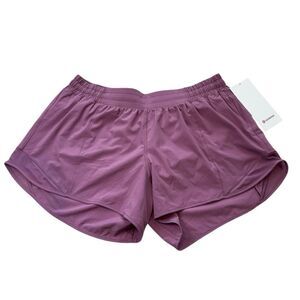 Lululemon Hotty Hot Low-Rise Lined Shorts Size 12 NWT Velvet Dust Pink Rare